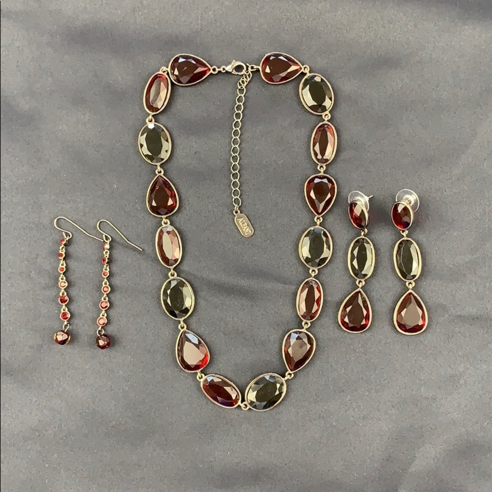 Necklace/Earring 3 Piece Set
